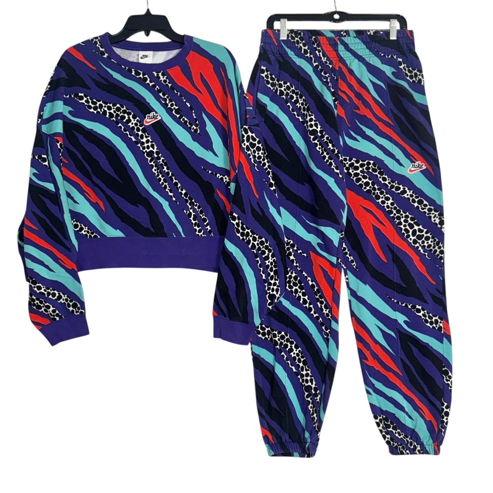 Nike Airloom Retro Print Sweatshirt & Sweatpants Set Court Purple Womens M/L